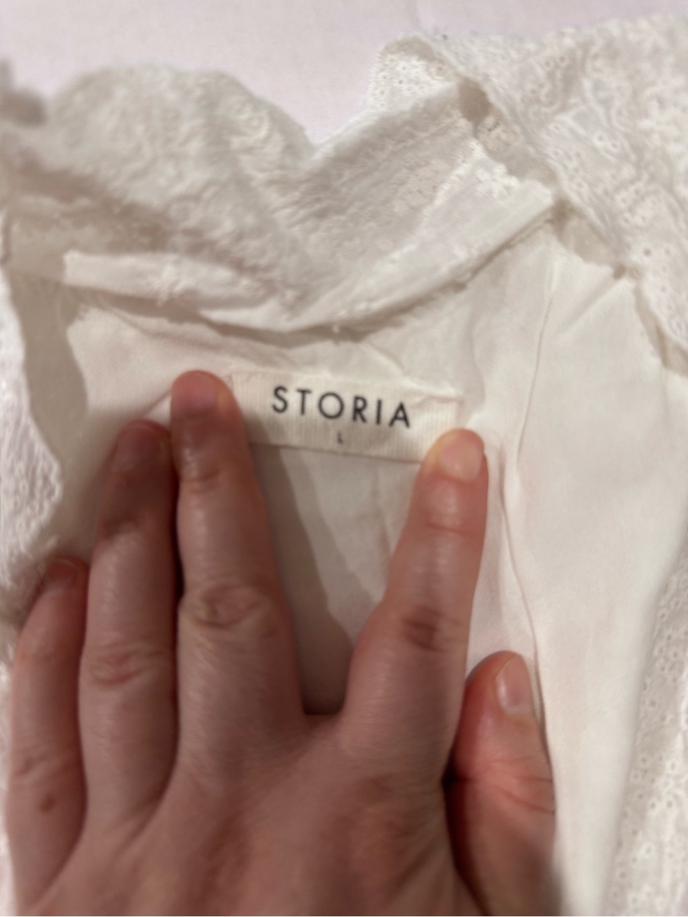 Storia White Wrap Romper - Picture 8 of 12